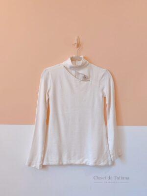 Blusa Off Gola Alta Recorte Animale | Tam: P